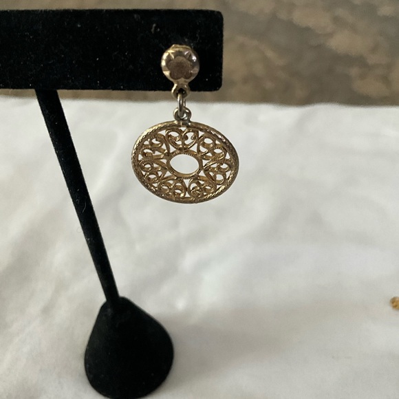 Round Dangling Earrings - Picture 2 of 5